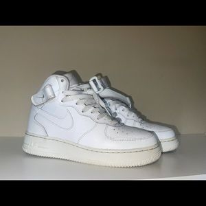 Nike Air Force 1 Mid ‘07 White